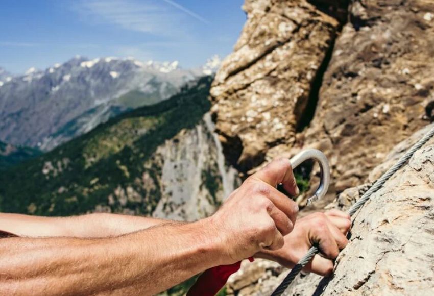 Ferraty: Co musíš vědět, než se připneš na lano