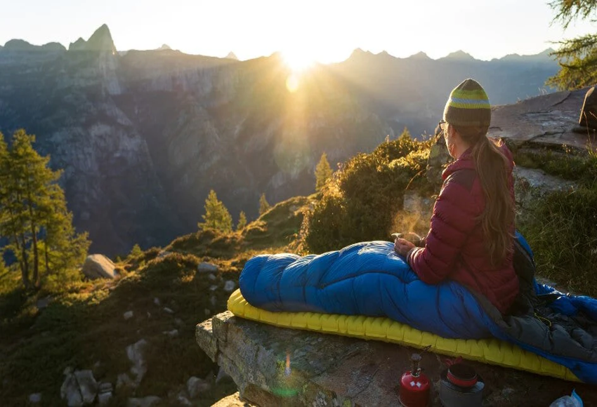 Jak si postavit ideální bivak